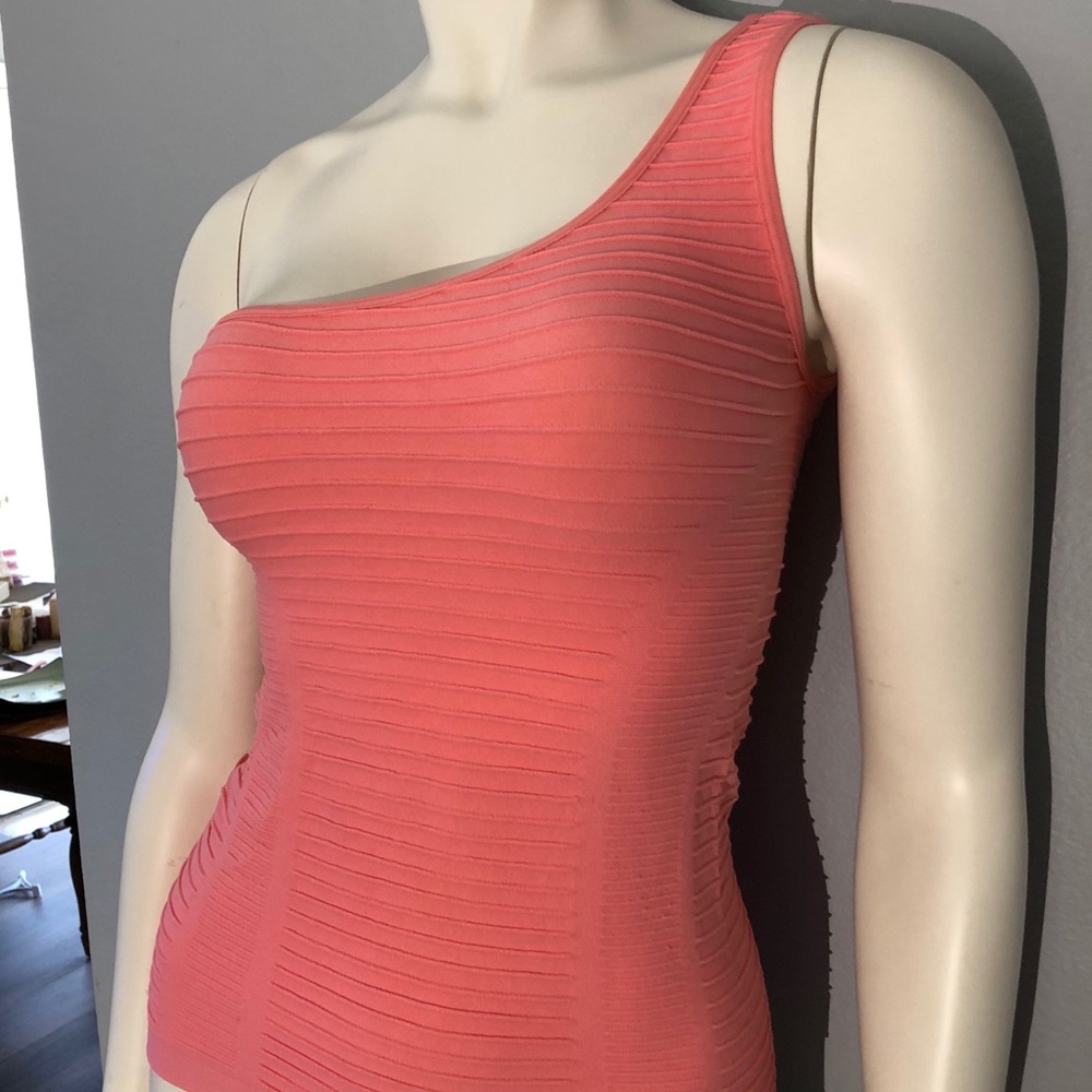 One shoulder stretchy top😻PICK ME🤗